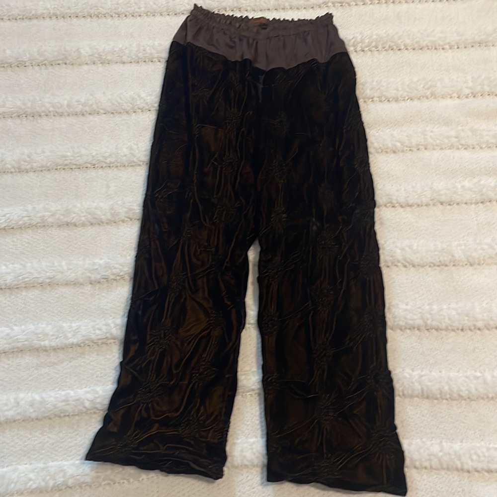Han Feng pants velvet satin high waisted elastic waist textured lined women’s M